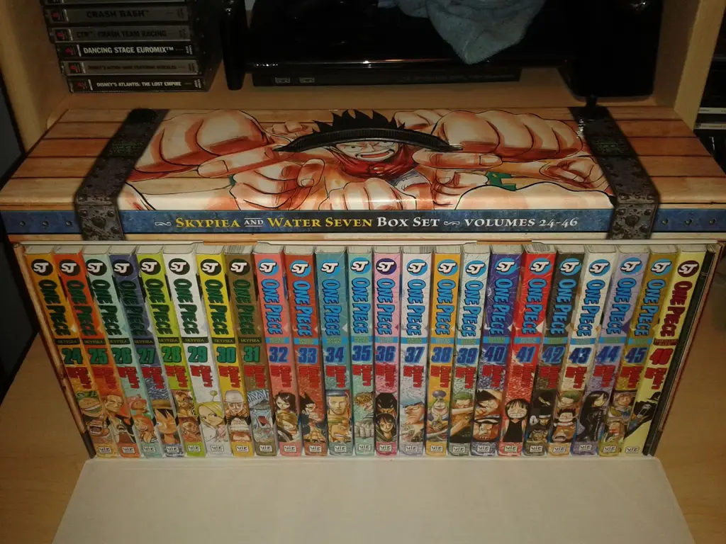 Kotak set manga One Piece yang rapi dan lengkap