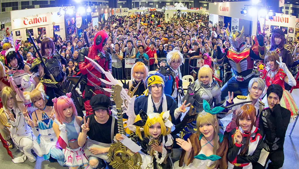 Komunitas Penggemar Anime Para penggemar anime berkumpul dalam sebuah acara