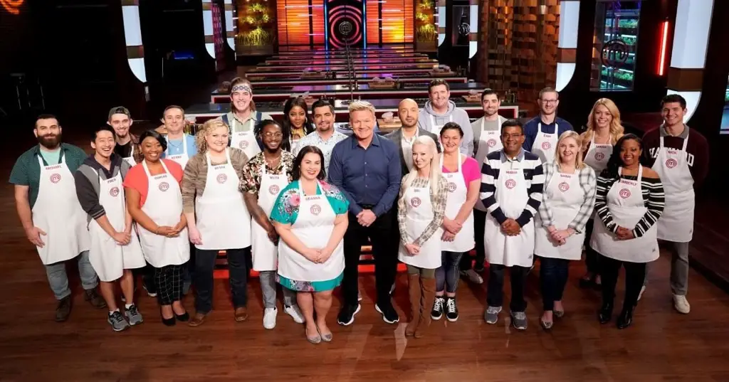 Gambar para kontestan MasterChef US Season 10