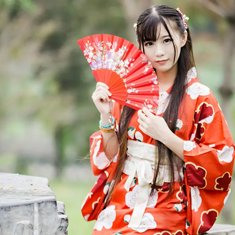 Kostum tradisional Jepang