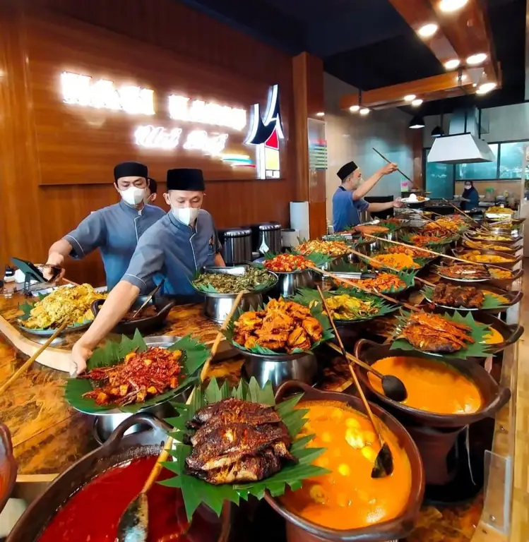 Berbagai macam makanan enak di Bandar Lampung