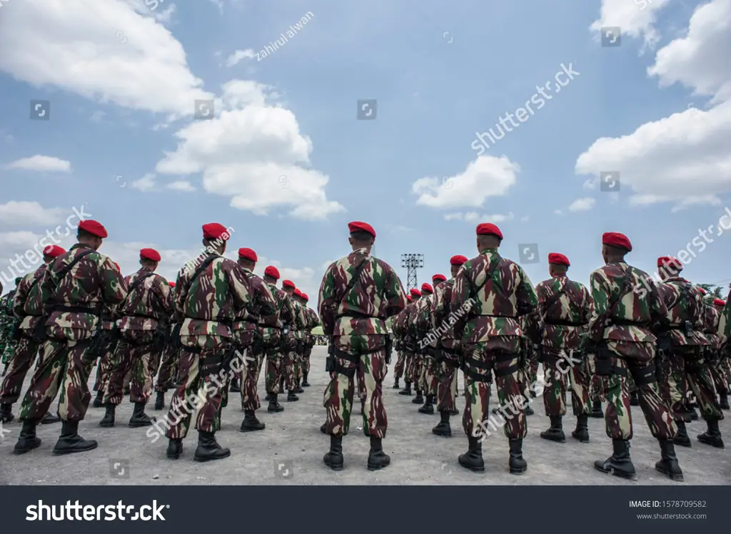 Bendera TNI AD.