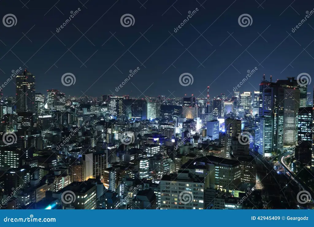 Pemandangan kota Tokyo di malam hari