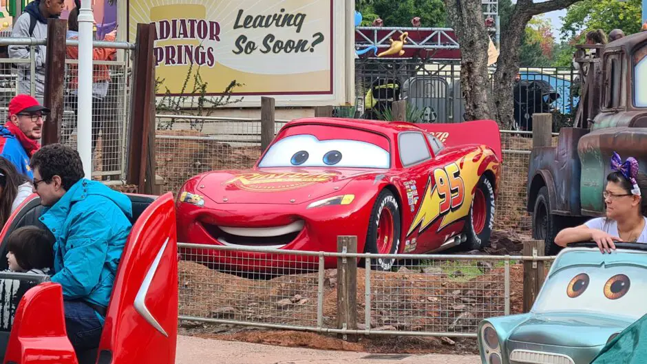 Gambar Lightning McQueen, tokoh utama dalam film Cars