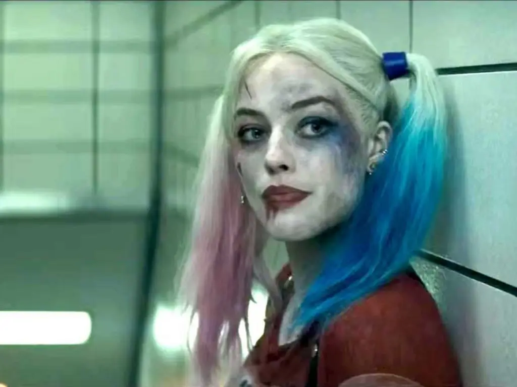 Margot Robbie sebagai Harley Quinn dalam film Suicide Squad