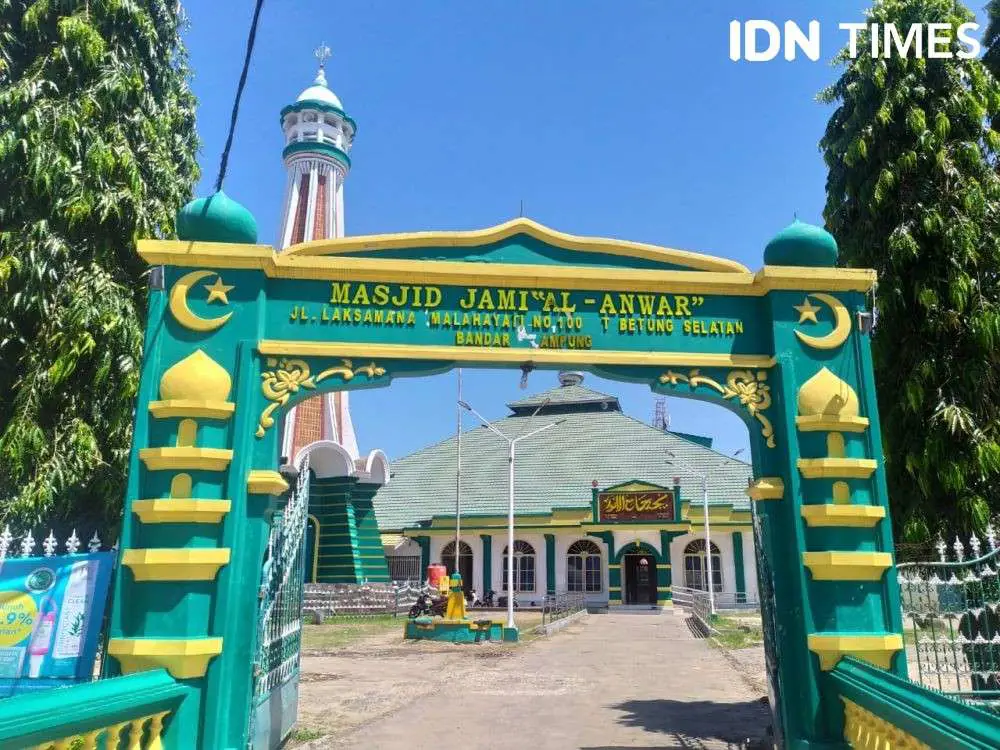 Gambar masjid di Bandar Lampung