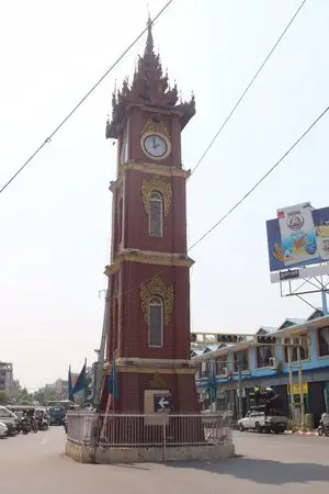 Menara jam di Bandar Lampung