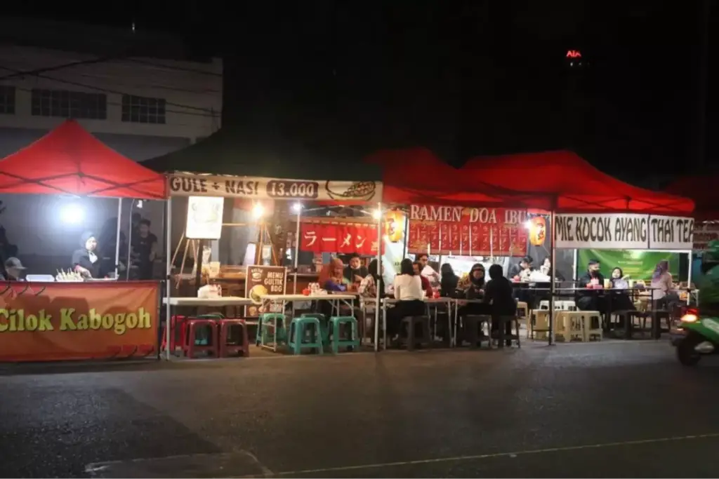 Kuliner malam hari di Bandar Lampung