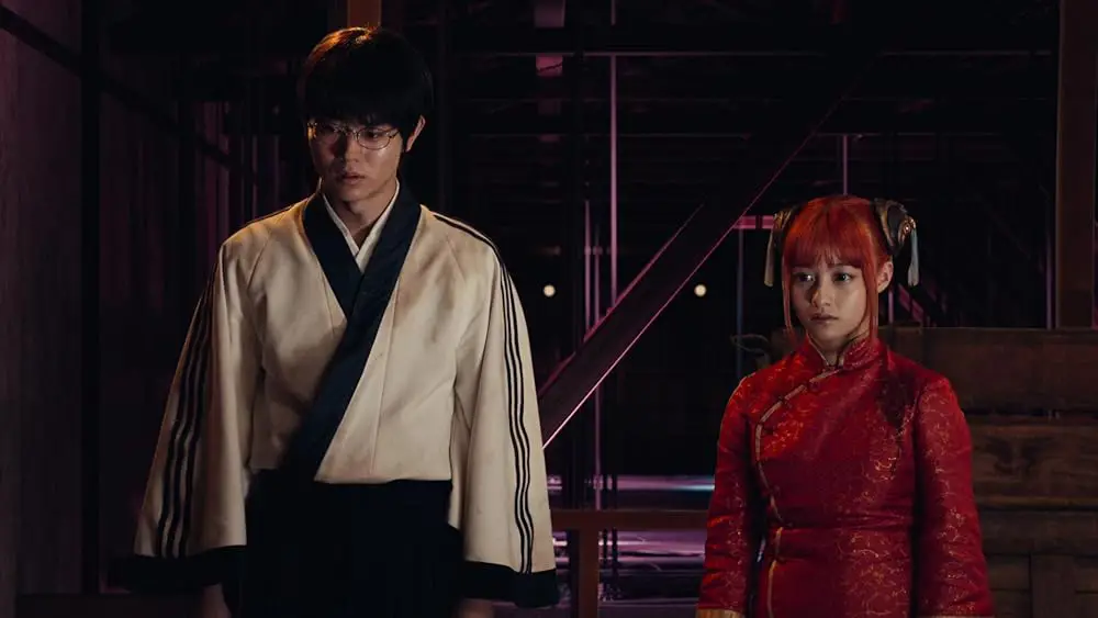 Meskipun komedi, Gintama juga memiliki adegan aksi yang seru Adegan aksi dalam anime Gintama