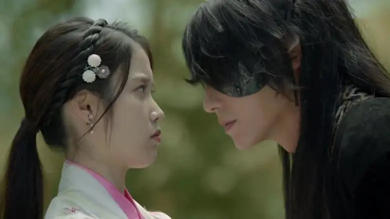 Adegan kunci dari episode pertama Moon Lovers: Scarlet Heart Ryeo