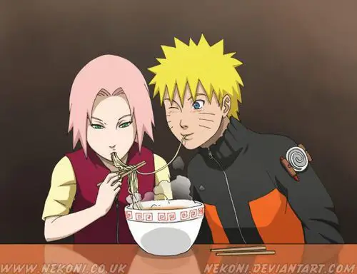 Gambar seorang otaku sedang menikmati semangkuk ramen sambil menonton anime