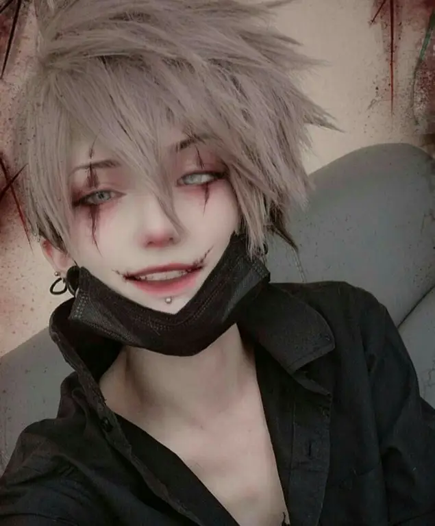 Tutorial makeup cosplay anime laki-laki