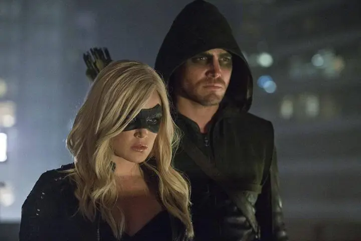 Para pemain Arrow Season 2