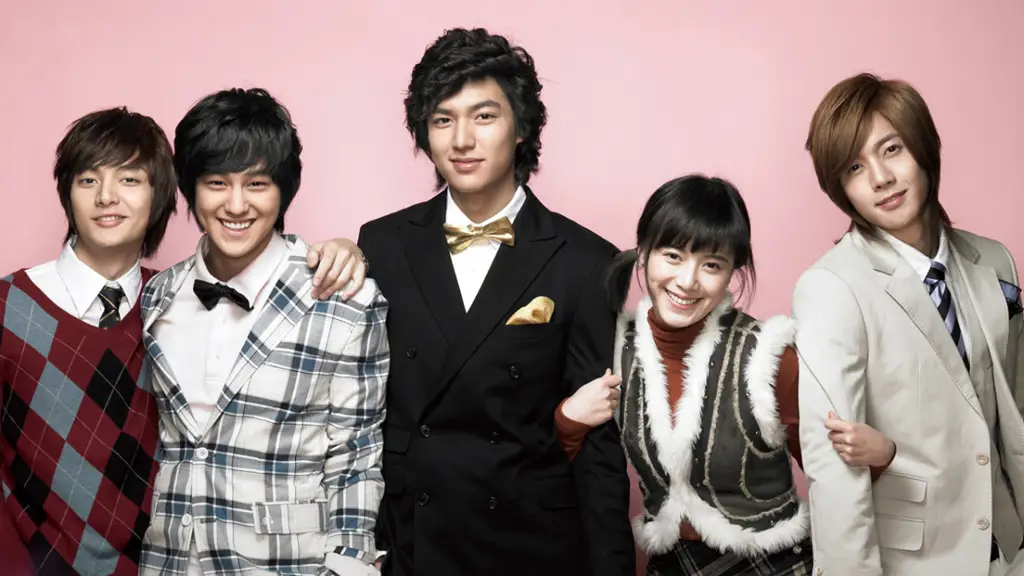 Potret para pemain drama Korea Voice 1