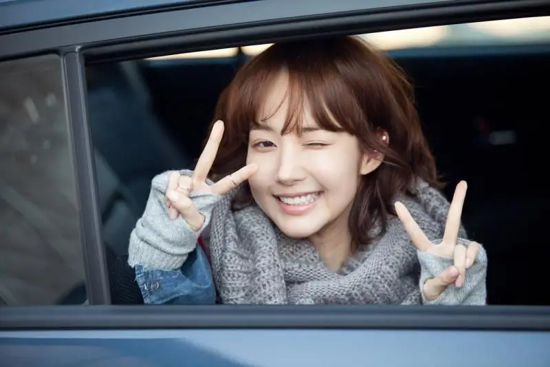 Park Min Young dalam drama Healer