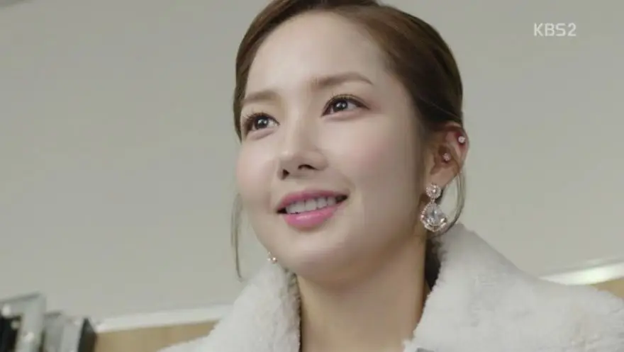 Park Min Young dalam Drama Healer