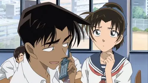 Heiji Hattori dan Kazuha Toyama dalam film Detective Conan: The Crimson Love Letter