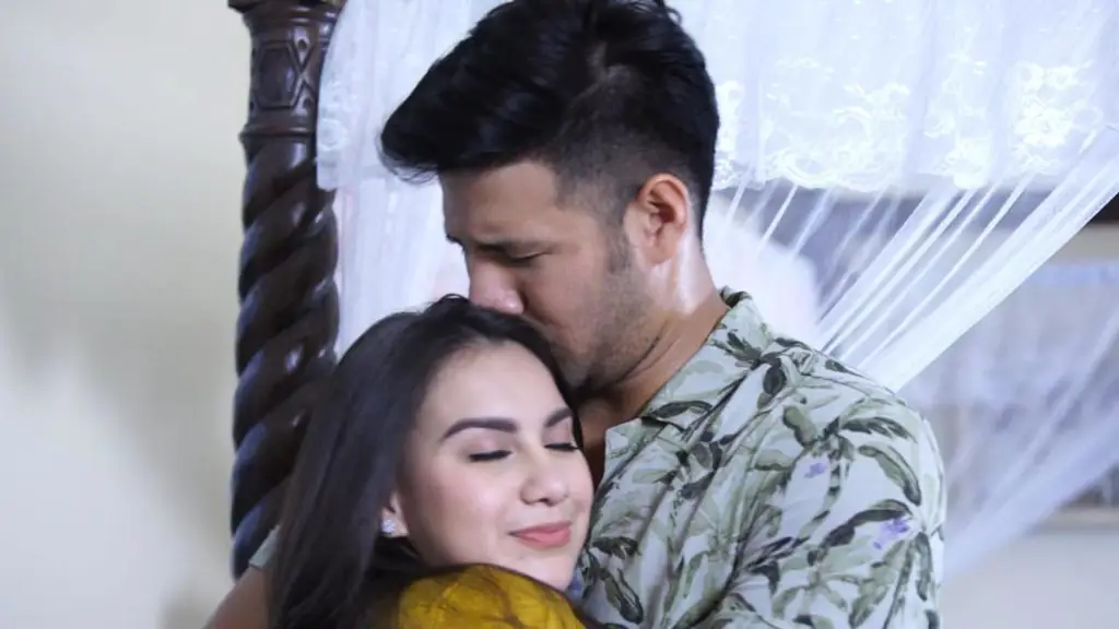 Pasangan Suci dan Marcel Suci dan Marcel dalam sinetron Cinta Suci