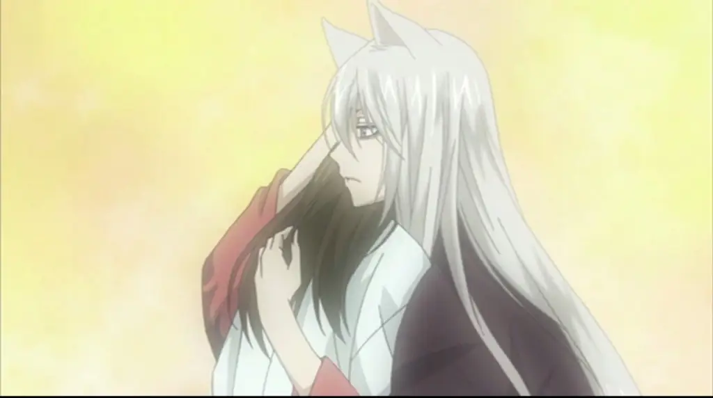 Nanami dan Tomoe dalam Kamisama Kiss