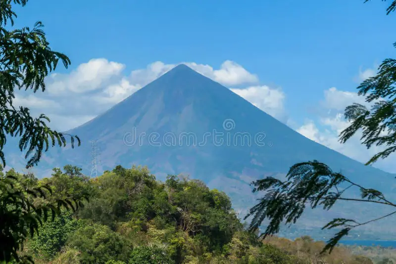 Pemandangan Bajawa dari Bandar Udara