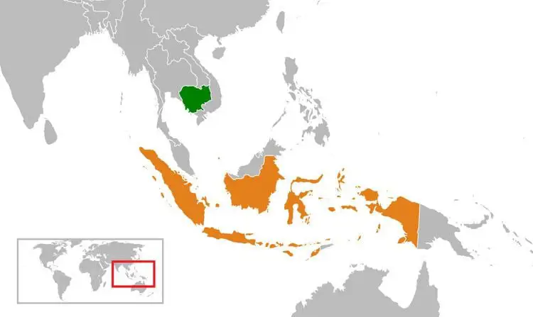 Gambar yang menggambarkan peran Indonesia dalam proses perdamaian Kamboja