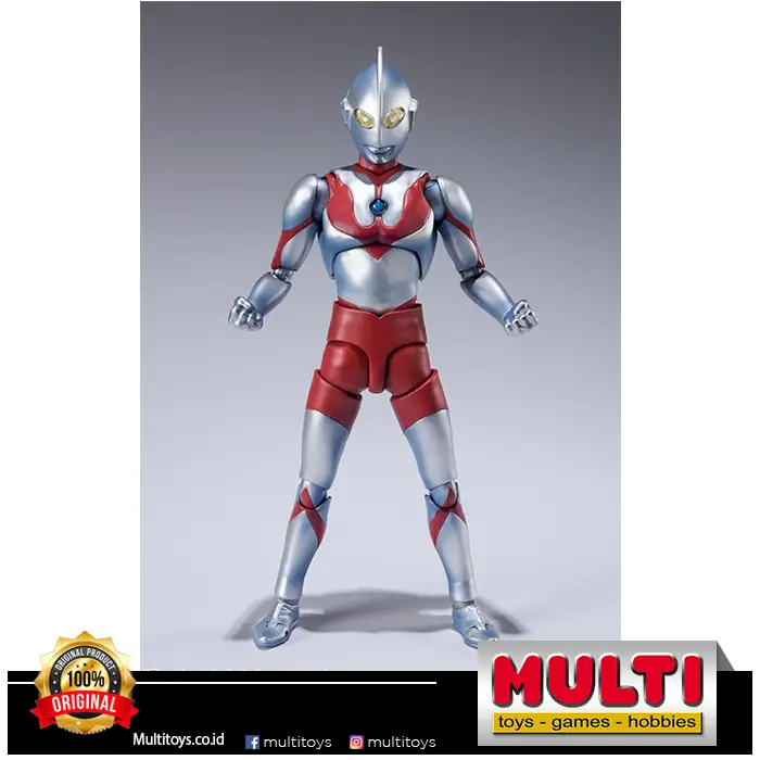 Gambar perbandingan SHF Ultraman The Animation dengan figure Ultraman lainnya