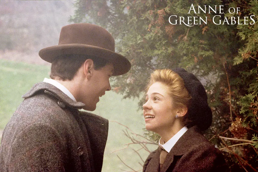 Anne Shirley dan Gilbert Blythe bersama-sama