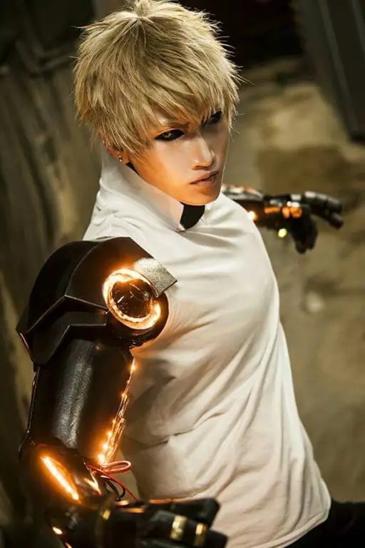 Genos, murid Saitama