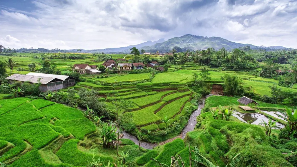 Pemandangan alam Indonesia yang indah dan mempesona