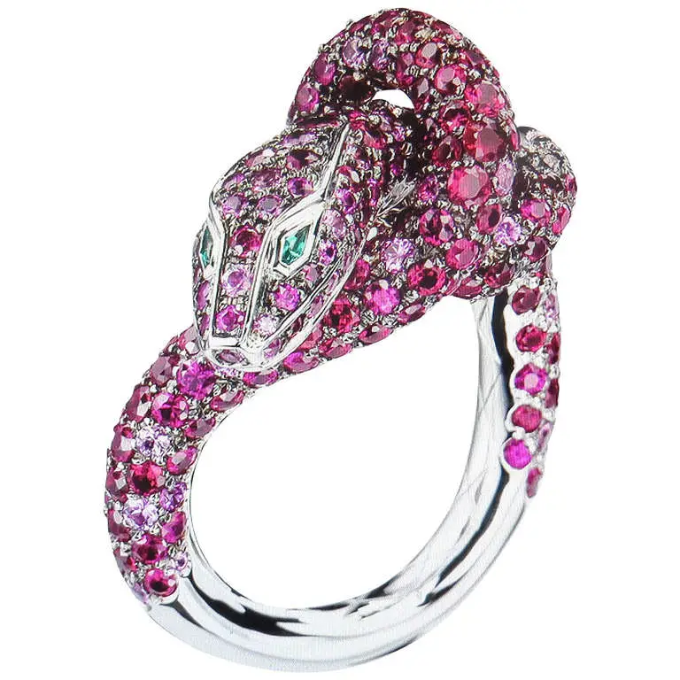 Cincin Ular Boucheron yang Elegan