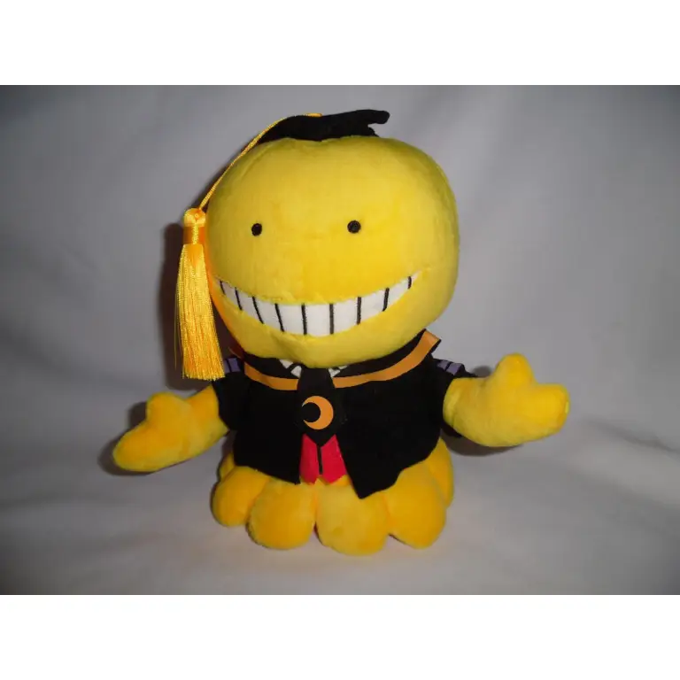 Berbagai macam merchandise anime Koro Sensei