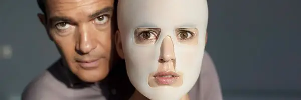 Antonio Banderas dalam film The Skin I Live In