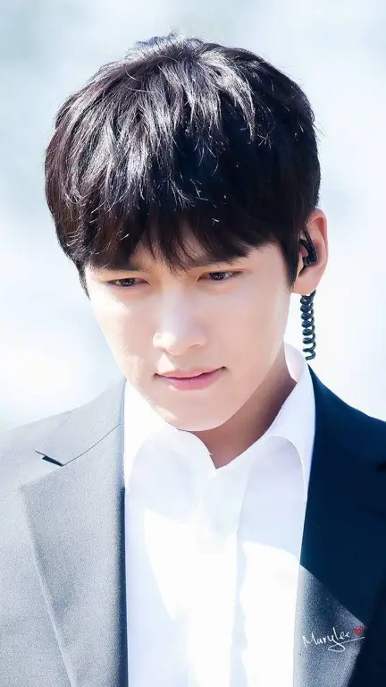 Ji Chang Wook sebagai Kim Je Ha dalam drama K2