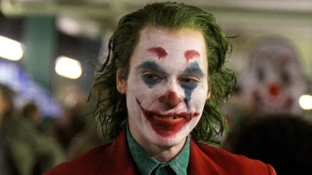 Joaquin Phoenix sebagai Joker dalam film Joker