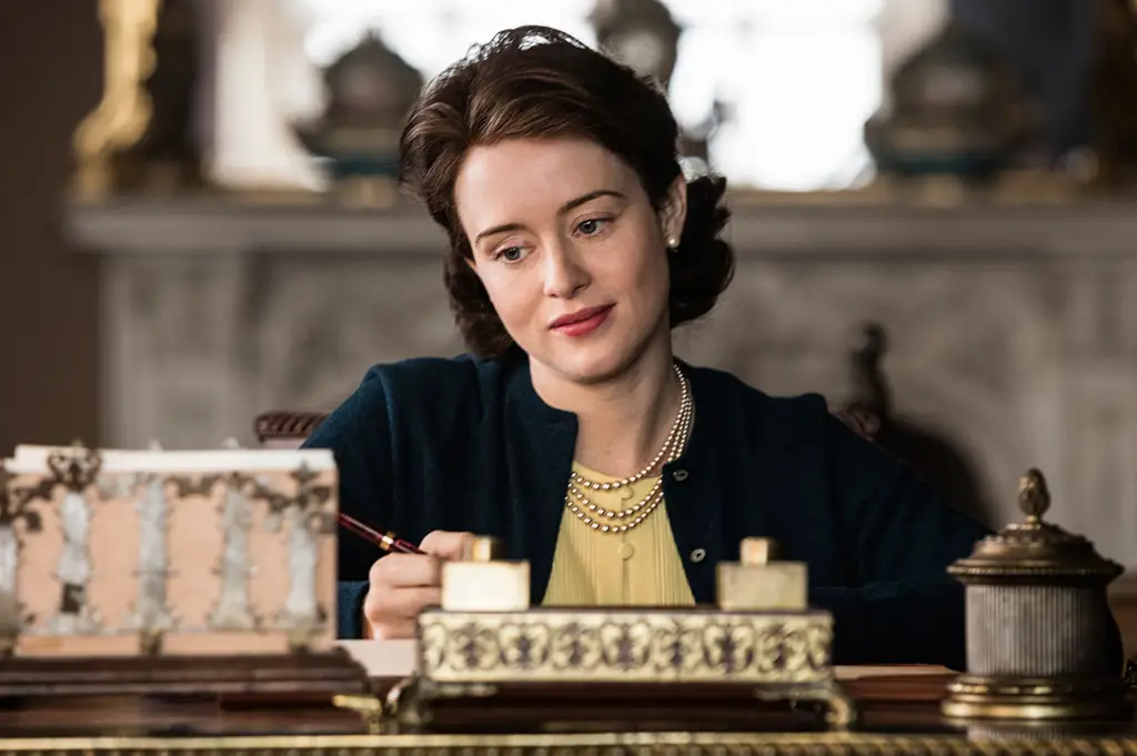 Gambar promosi serial The Crown di Netflix