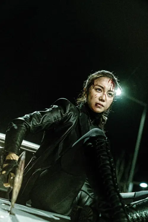 Kim Ok-vin sebagai Sook-hee dalam film The Villainess