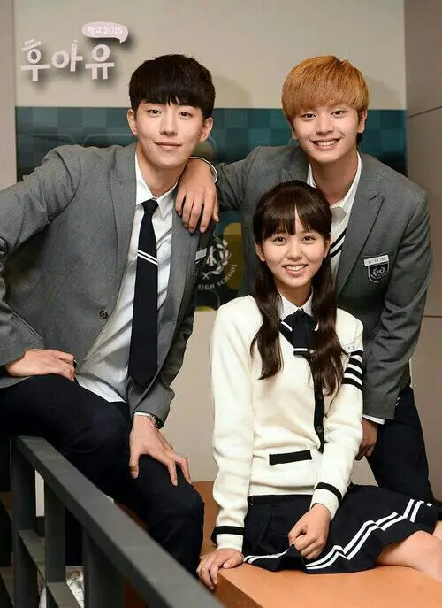 Kim So Hyun dalam School 2015