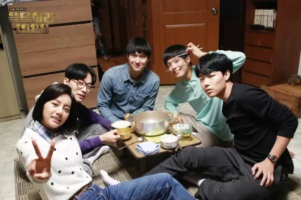Potret para pemain utama Reply 1988 yang berakting sangat apik Foto para pemain Reply 1988