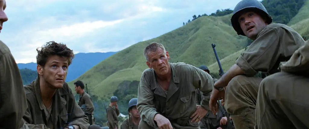 Para prajurit dalam film The Thin Red Line