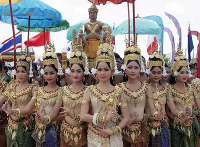 Rakyat dan budaya Kamboja