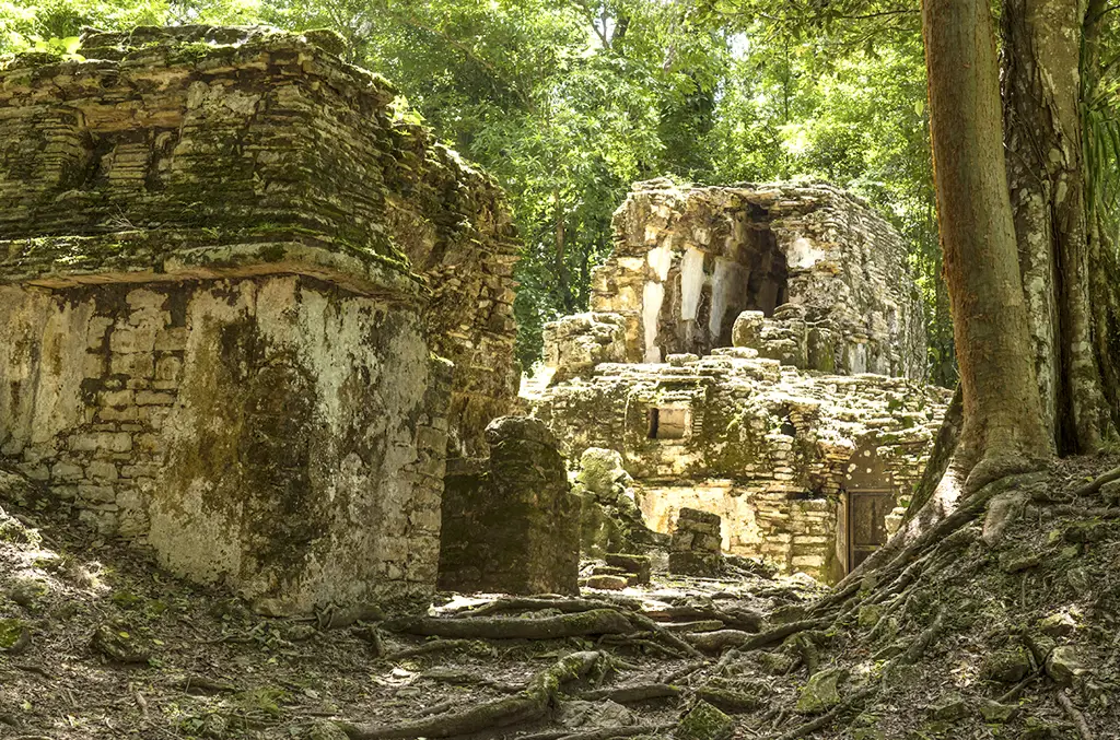 Puing-puing kuno yang misterius