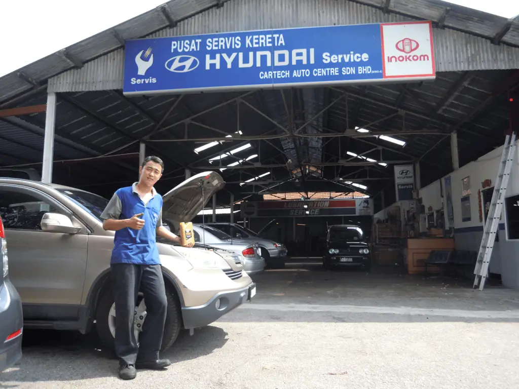 Gambar bengkel mobil terbaik di Bandar Lampung