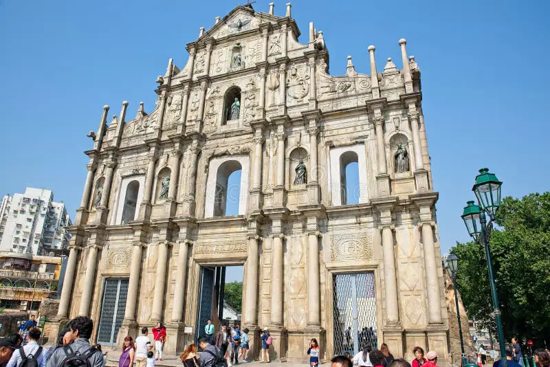 Reruntuhan gereja St. Paul di Macao yang megah