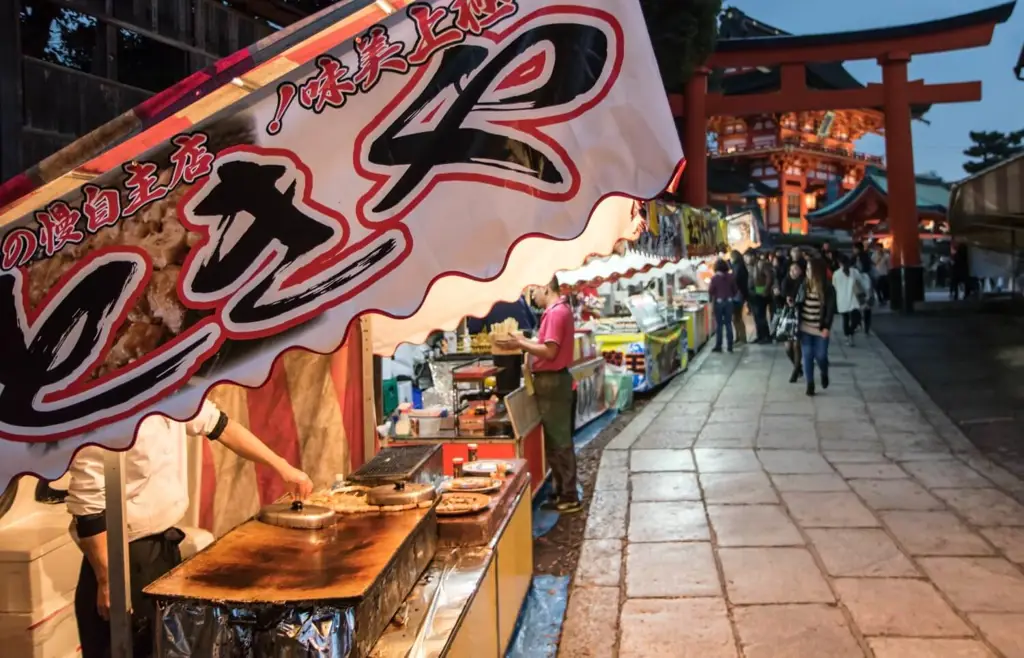 Makanan tradisional Jepang yang disajikan saat Hinamatsuri