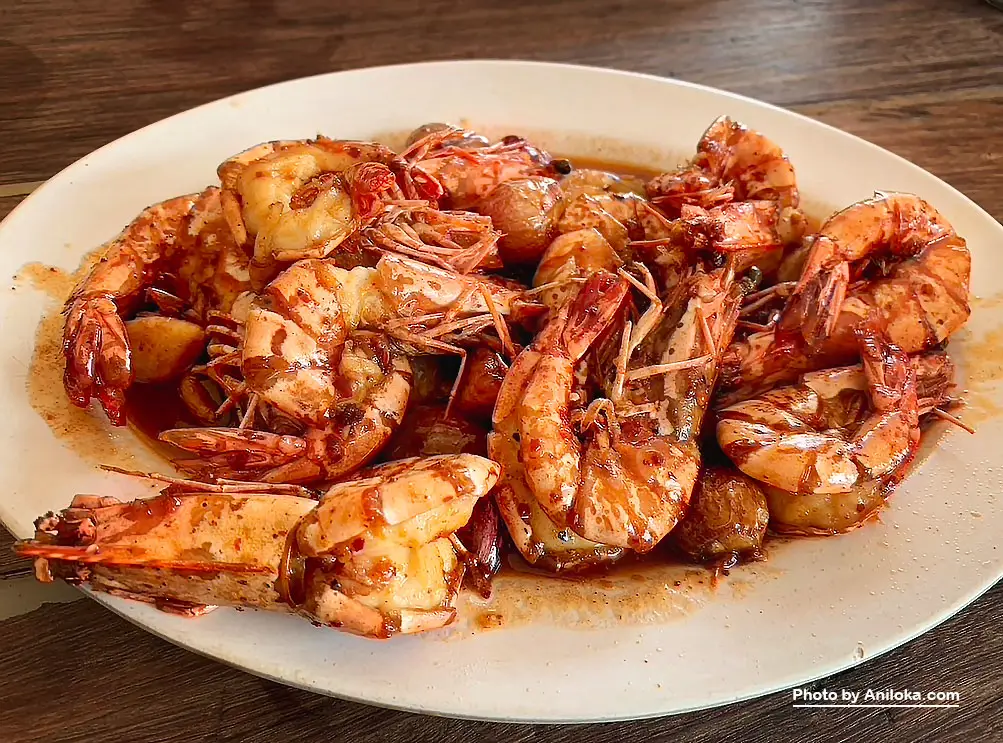 Hidangan seafood platter yang menggugah selera di Bandar Djakarta Ancol