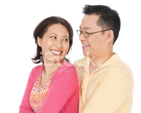 Salah satu adegan romantis dalam drama Bu Liang Ren Pasangan bahagia dalam drama China