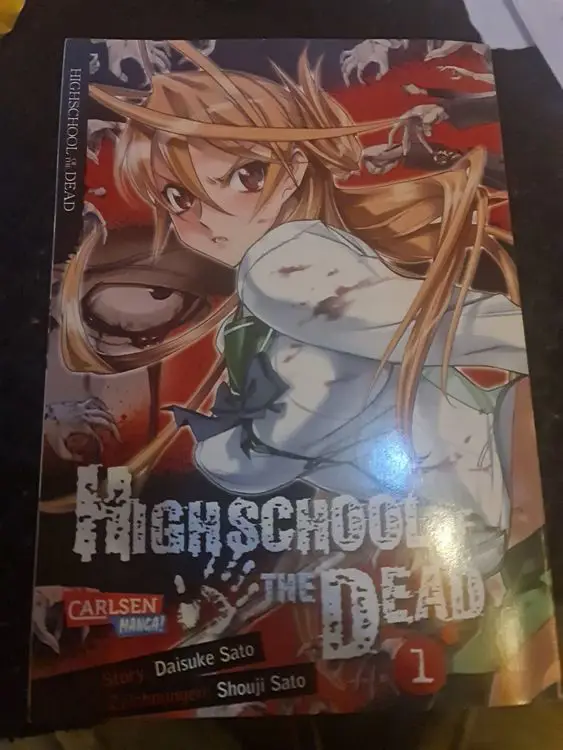 Sampul manga Highschool of the Dead