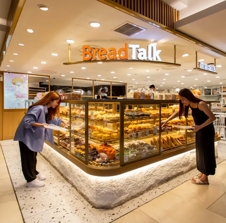 Pelanggan BreadTalk yang puas