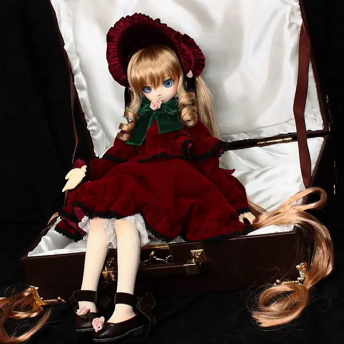 Boneka Shinku dari Rozen Maiden