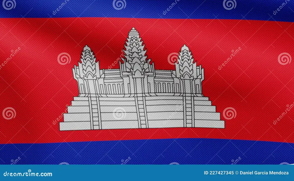 Bendera Kamboja Berkibar